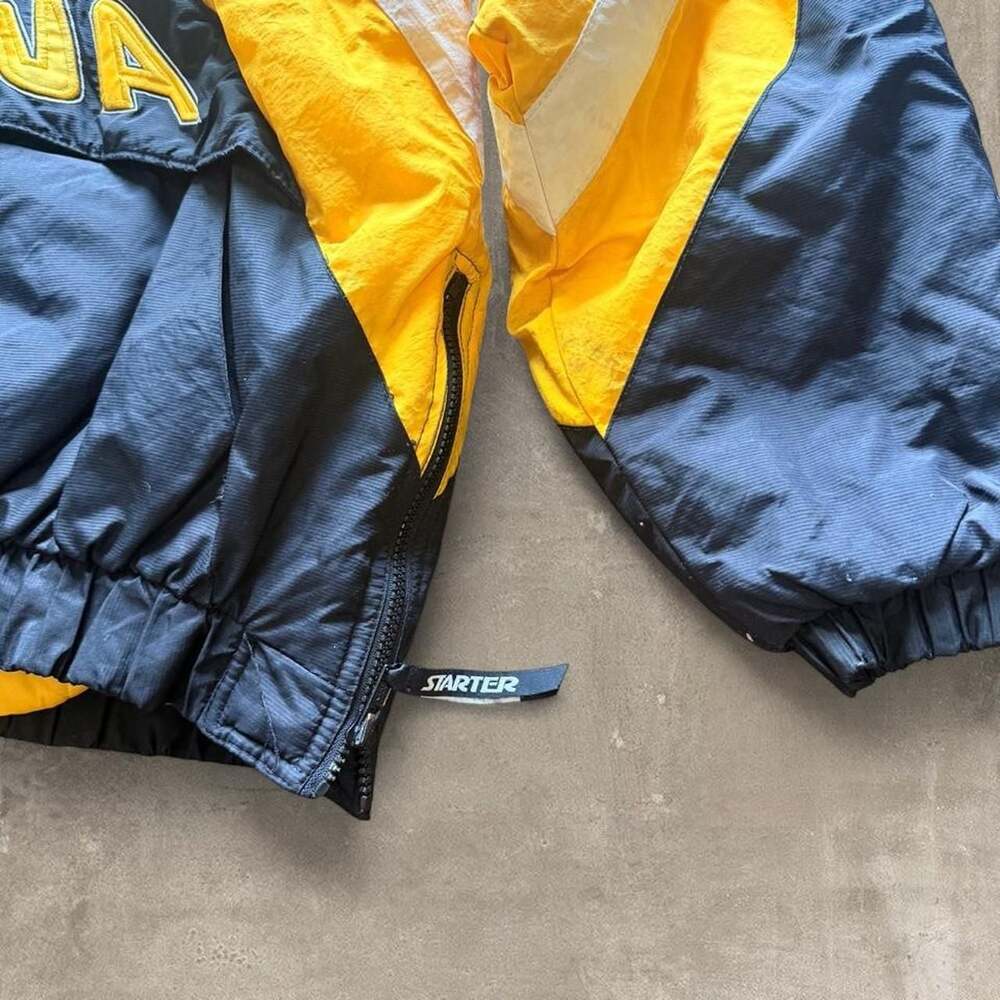 Starter Iowa Hawkeyes Vintage 90s Puffer Pullover Jacket - Picture 3 of 8